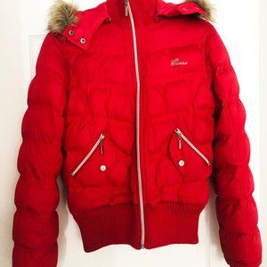 GUESS RED BUBBLE JACKET SIZE LARGE FITS LIKE A SMALL